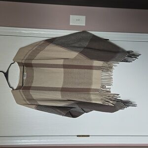 UNIVERSAL THREAD | Neutral Poncho